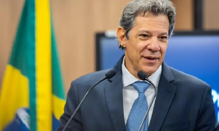 Brasil terá o melhor PIB médio dos últimos 12 anos e a menor inflação de um mandato desde o plano real, avalia Haddad