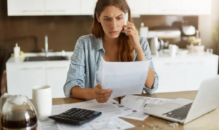 Endividamento das famílias brasileiras atinge 48,2% em novembro