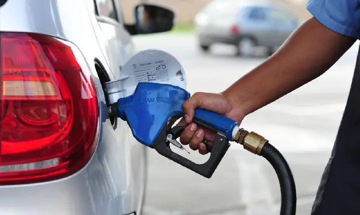 Etanol se destaca como alternativa vantajosa à gasolina em nove estados