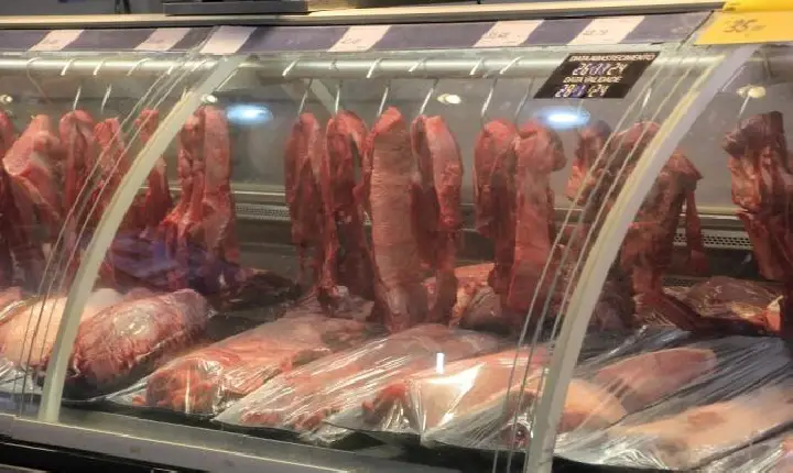 Exportadoras de carne apoiam diálogo com EUA após tarifaço de Trump, diz Abiec