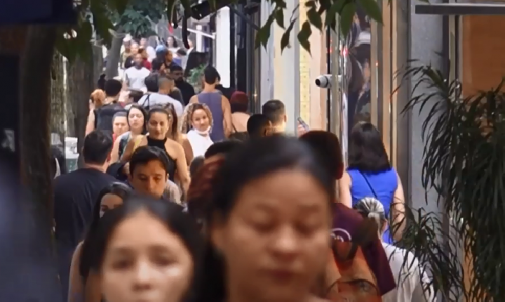 População brasileira é de quase 212,6 milhões, estima IBGE