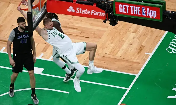 Porzingis brilha e Celtics amassam Mavericks em jogo 1 das finais