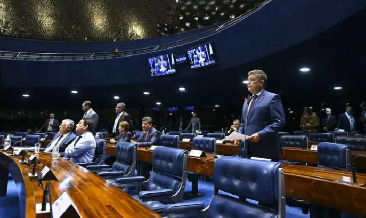 Senado aprova isenção do Imposto de Renda para dois salários mínimos