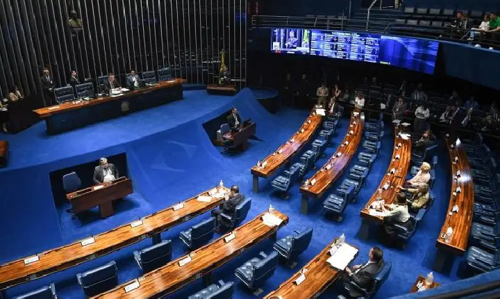 Senado pode votar projeto que regulamenta uso de IA nesta semana
