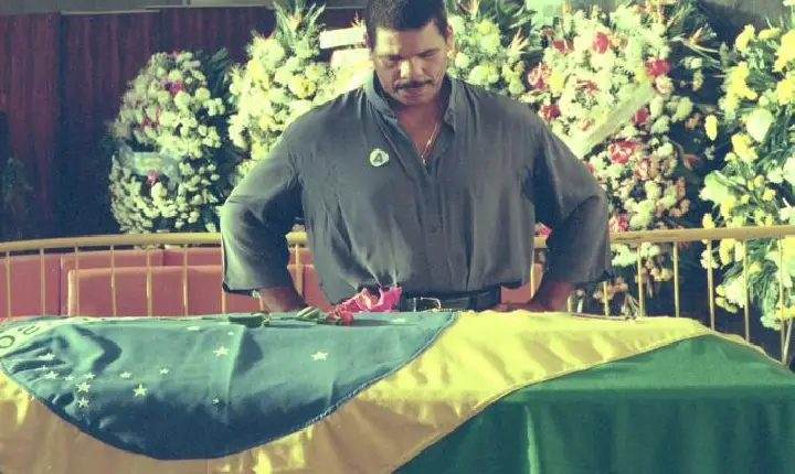 Um dos maiores boxeadores da história do Brasil,Maguila, morre aos 66 ano.