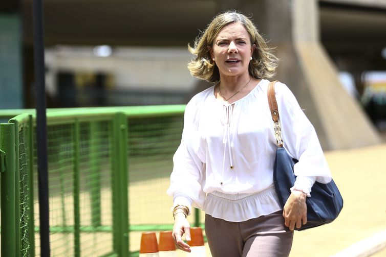 PT formaliza convite para que MDB integre equipe de transição