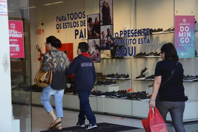 Dia dos Pais deve movimentar R$ 7,7 bilhões em 2024